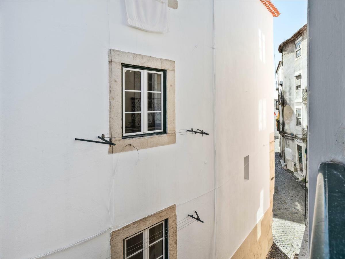 Lisbon Alfama Street View Apartment Exterior photo